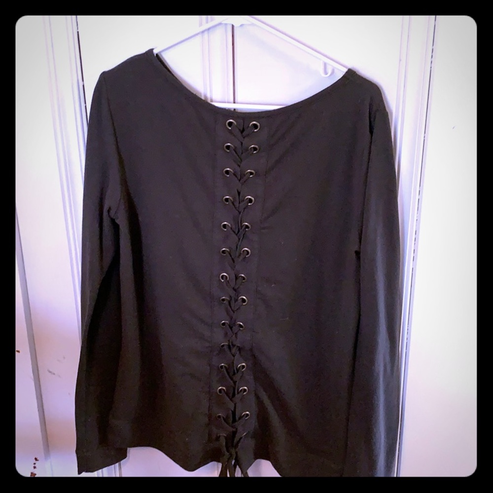Long Sleeve Top (Lace-Up Back)